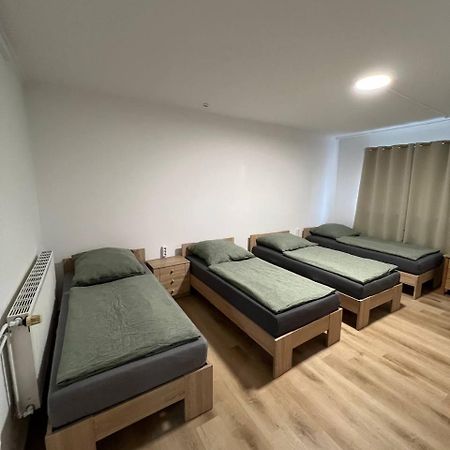 Messe Und Monteurzimmer Sehnde Εξωτερικό φωτογραφία